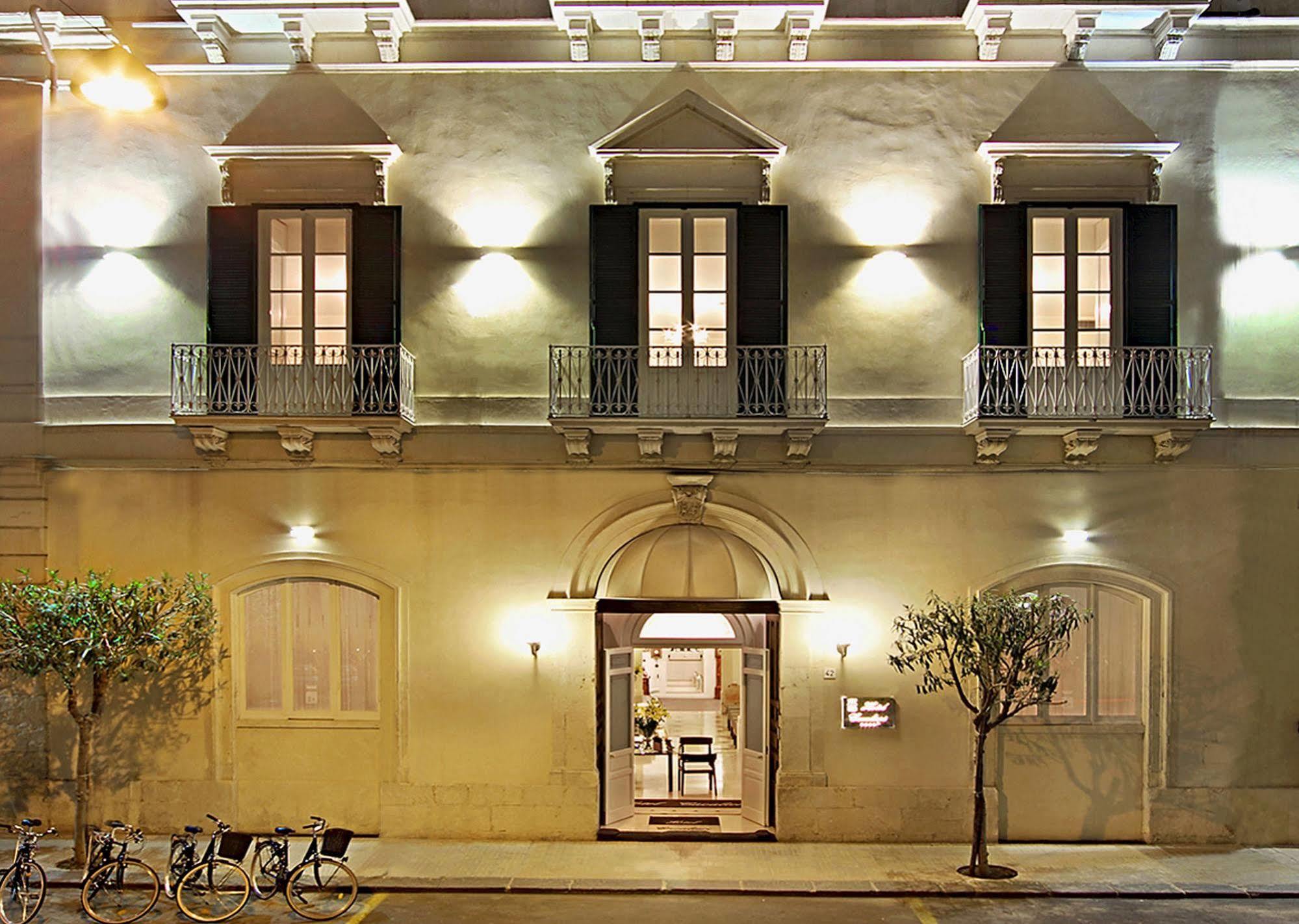 Hotel Palazzo Cavalieri 锡拉库扎 外观 照片